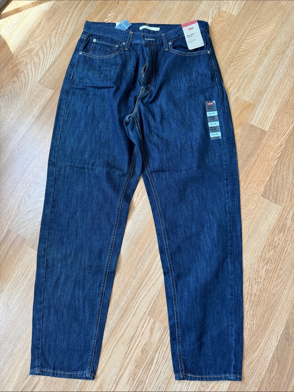 Levi's Dark Blue Relaxed Jeans, size 32”30